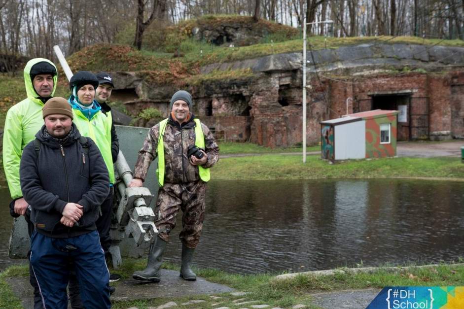 Прибыли на улицу Булатова