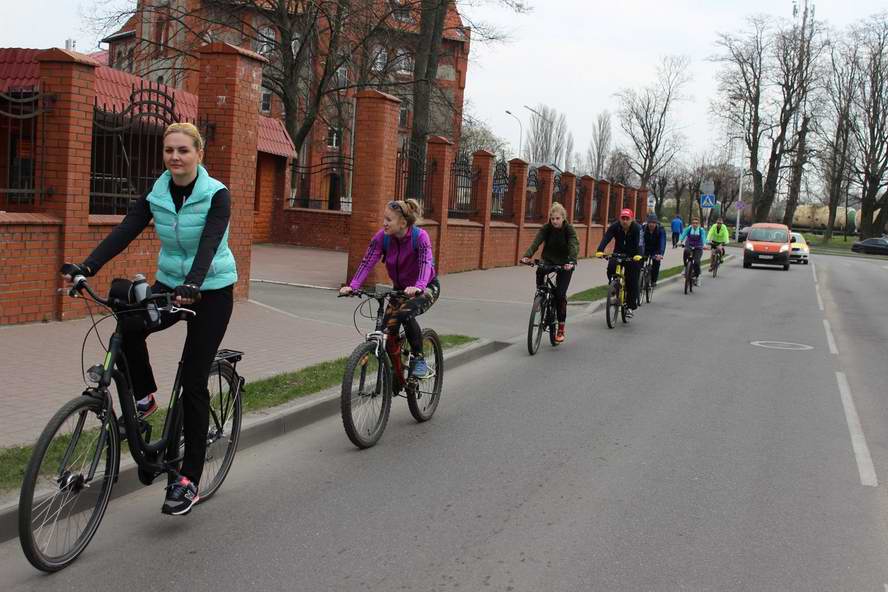 Едем к паромной переправе