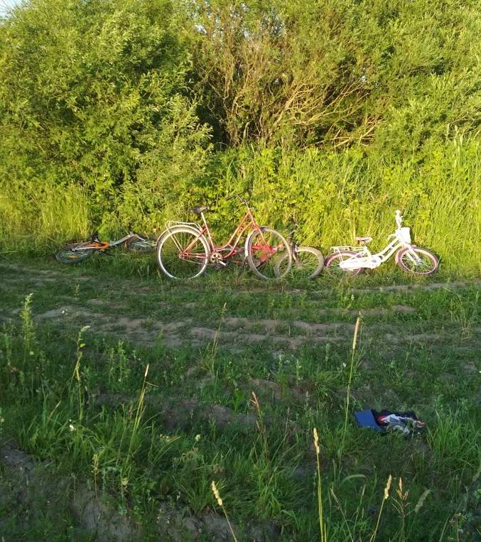 Велосипеды гостей из Узловое на месте нашей третьей ночёвки.