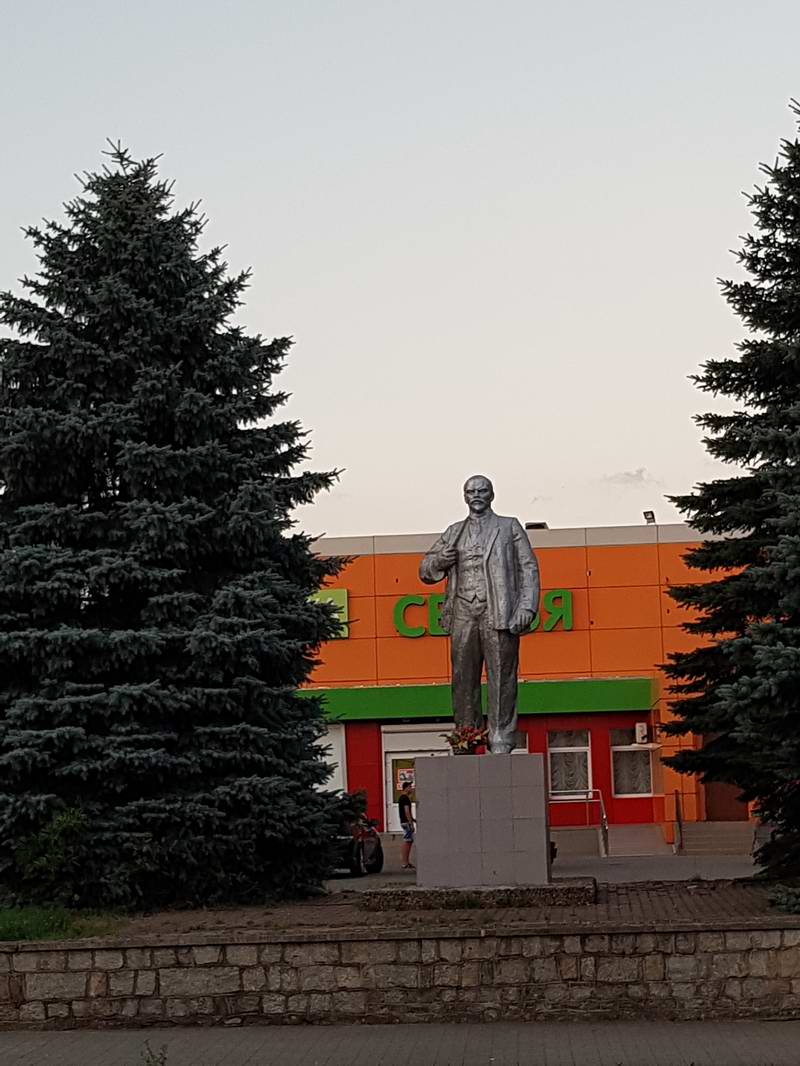 Ленин в Правдинске