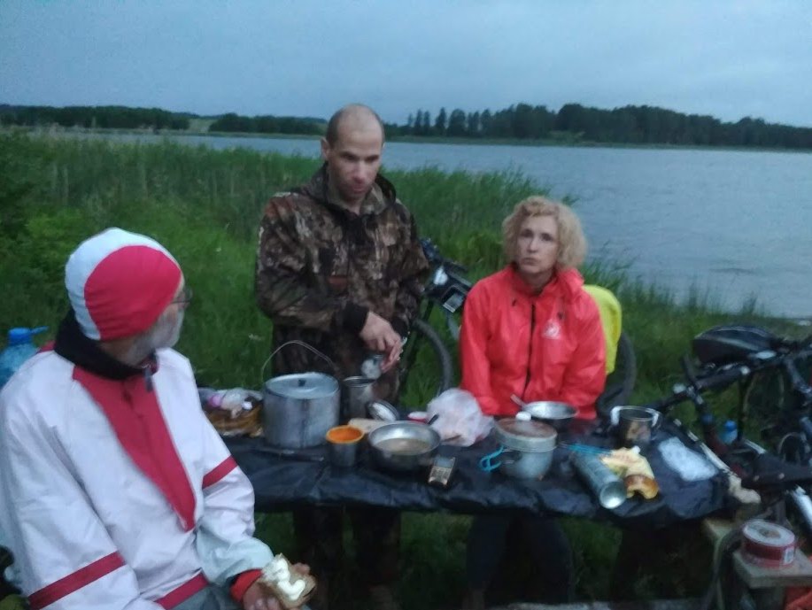 Вечер на озере Бородинское