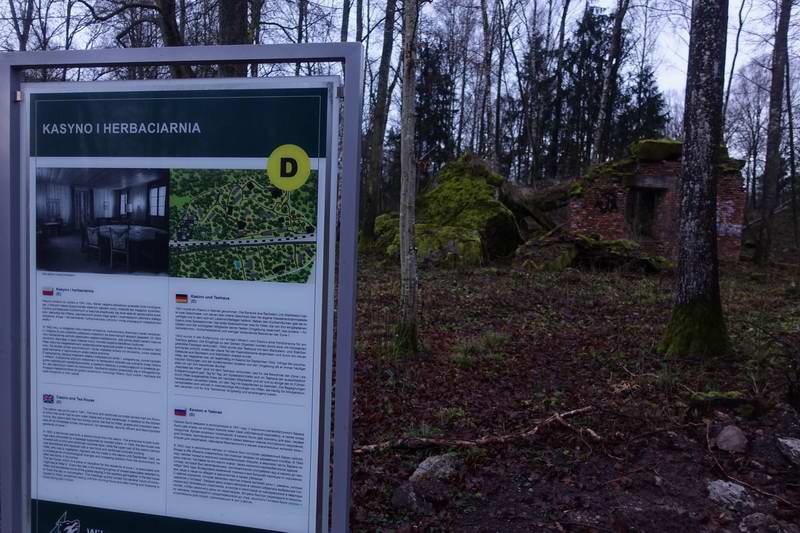 В промежутках между сотворением фашизма, нацисты ходили в казино..