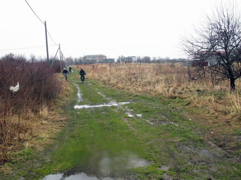 Держим курс на п. Линейное.