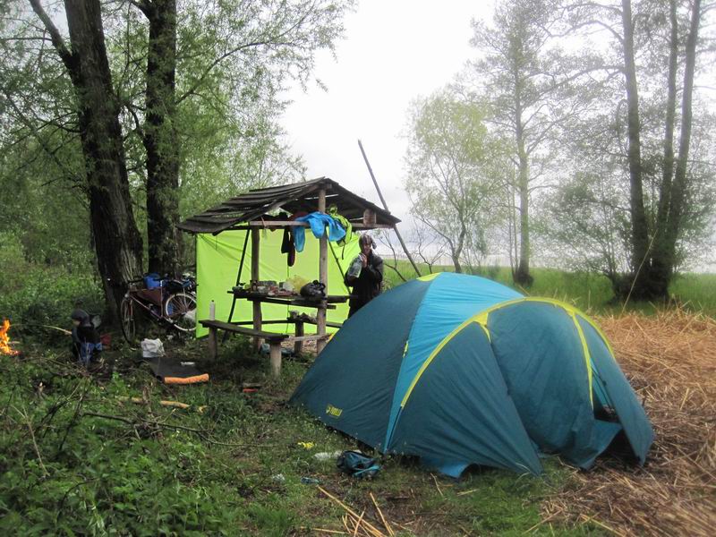 Наш лагерь на берегу Куршского залива