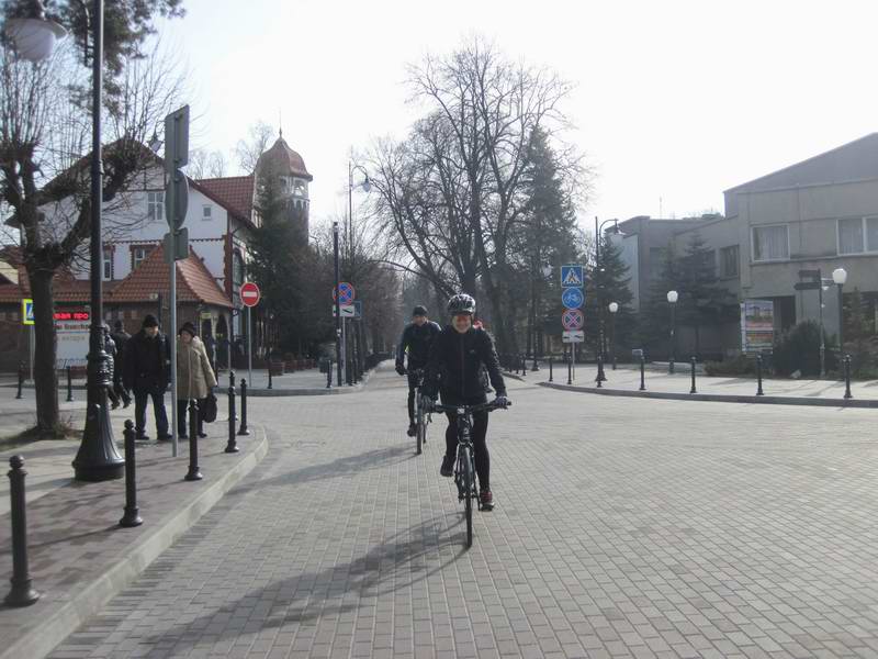 Поехали дальше