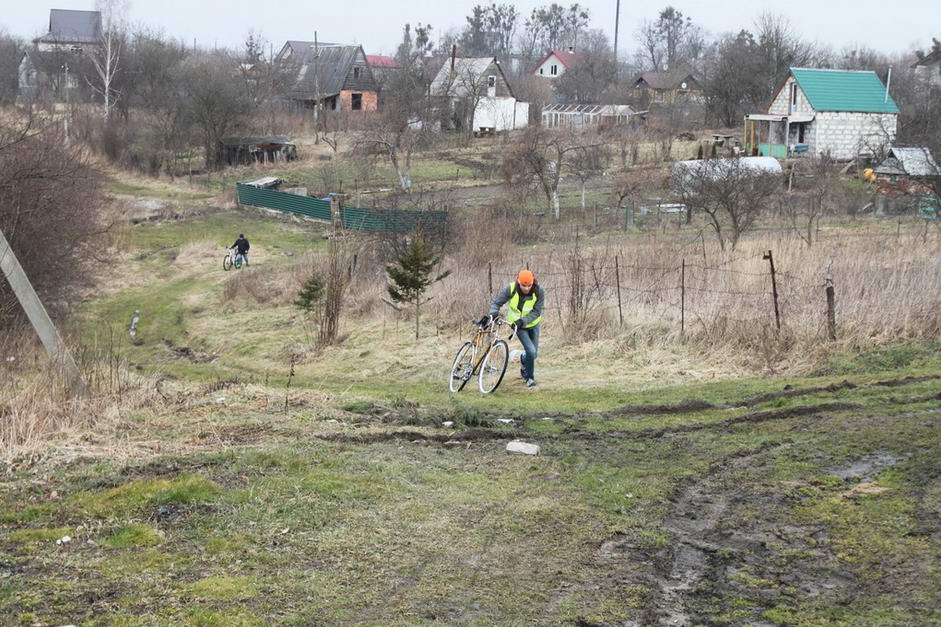 Заехали не все