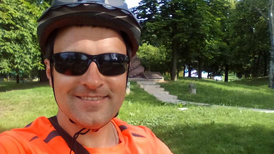 Приехал Никитин Никита)