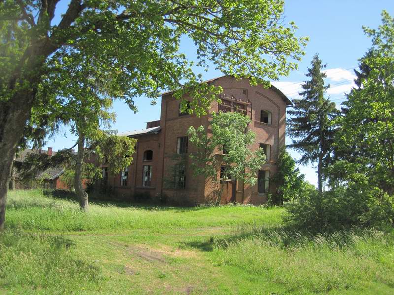 Какой-то старый немецкий завод