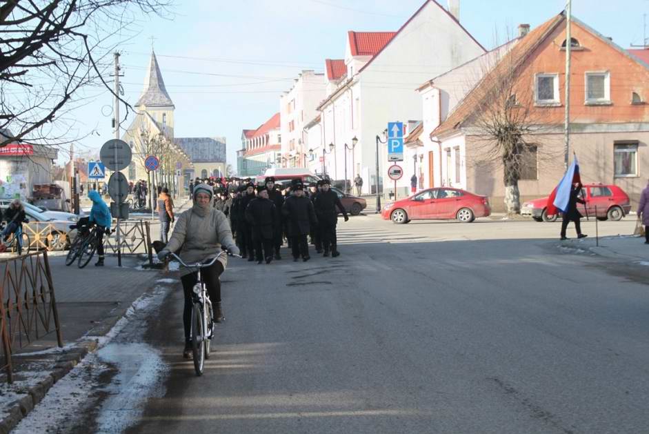 Алла Рудковская во главе парада