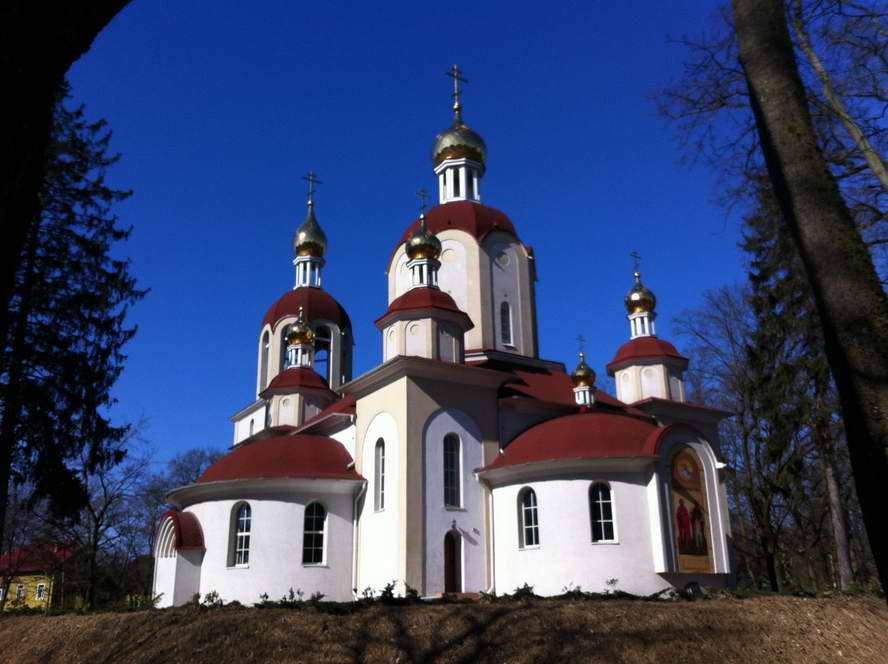 Православный храм в А. Космодемьянского