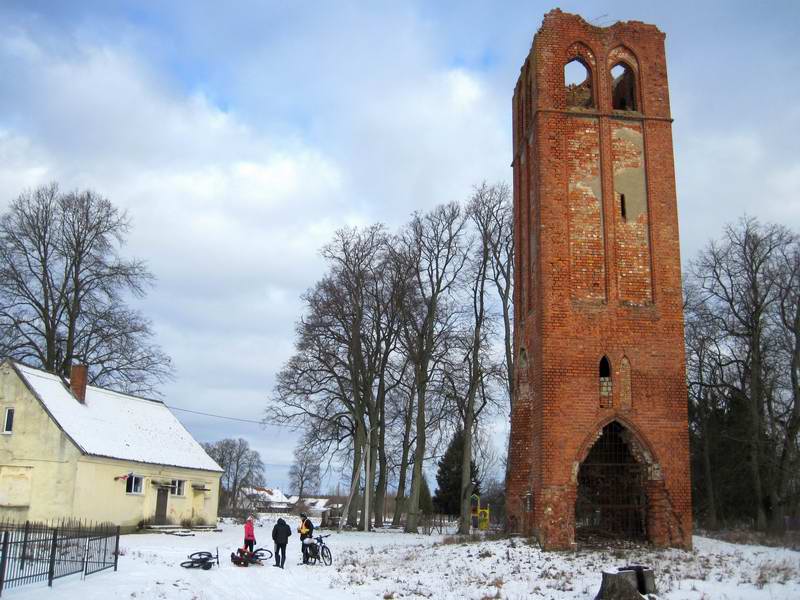 Остановка у кирхи в Громово