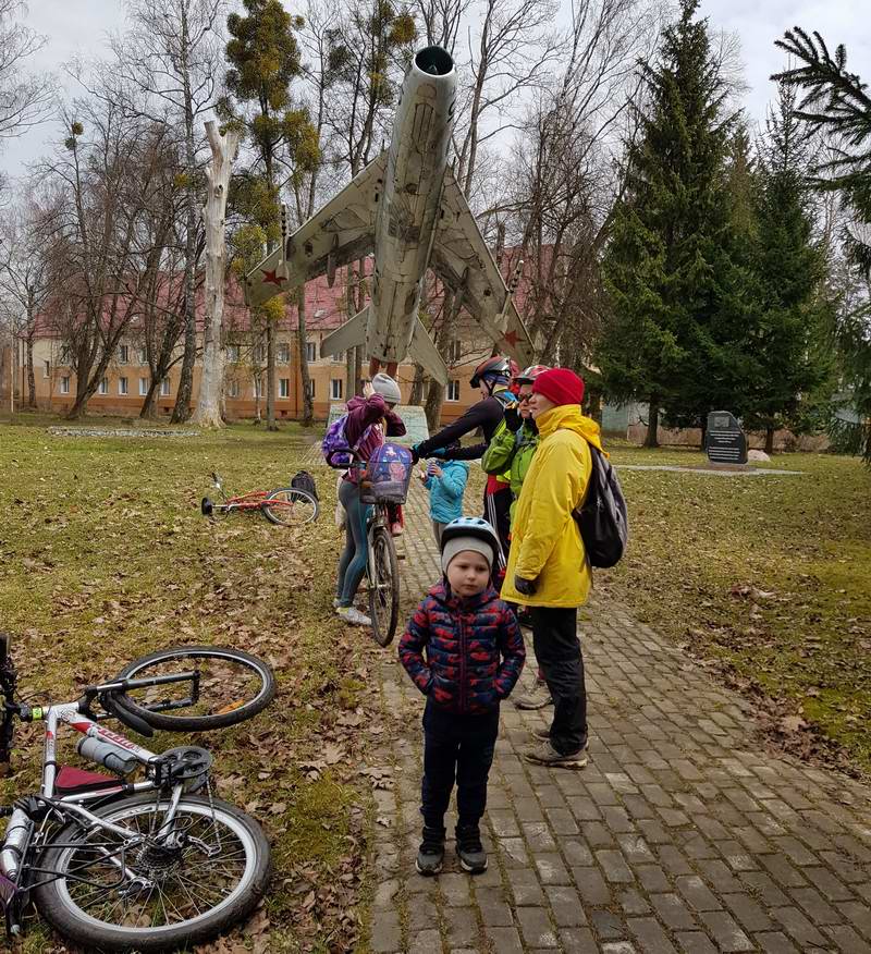 Остановка в Северном у самолёта Миг-19