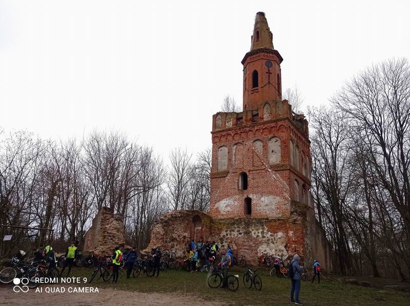 Первая остановка у кирхи в Чехово