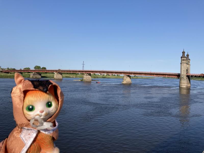Янтарик и Мост Королевы Луизы