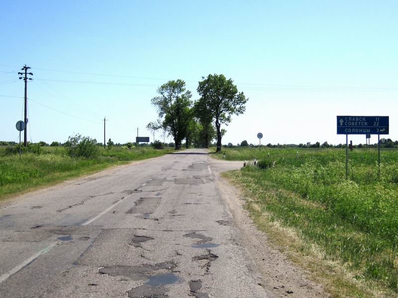 Велогруппа поворачивает на Солонцы