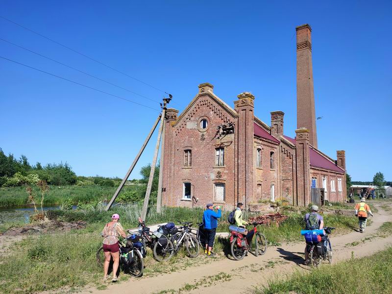 Приехали к самой старой насосной станции в Калининградской области