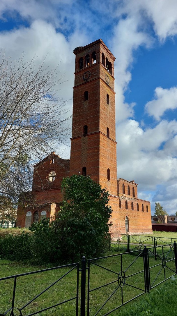 Кирха в поселке Залесье