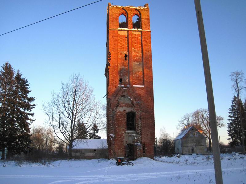 Кирха Лаукнена