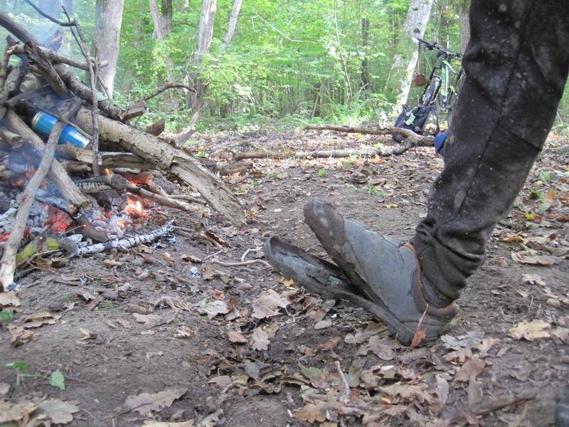 Гламурные велотуфли Сергея Окладникова не выдержали суровых условий КБТ