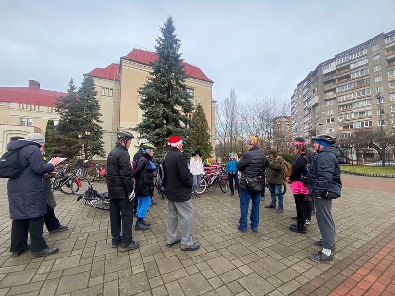 Слушаем лекцию
