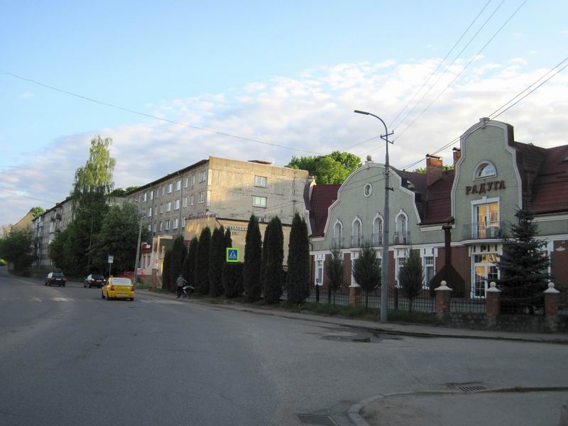 Едем по ул. Толстого