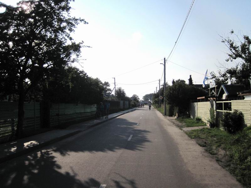 Новый асфальт на ул. Школьной на Балткосе