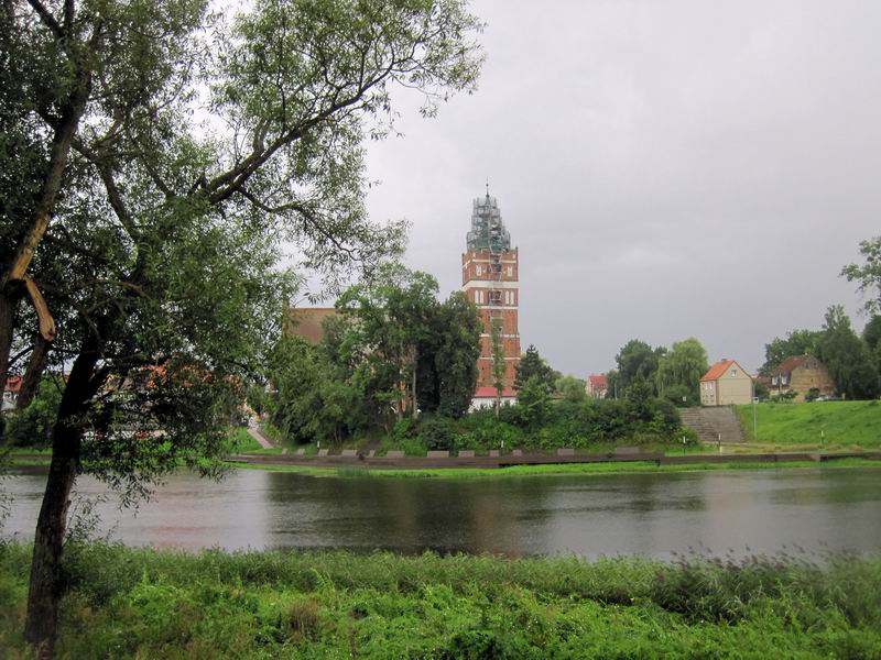 Вид на Мельничный пруд и кирху