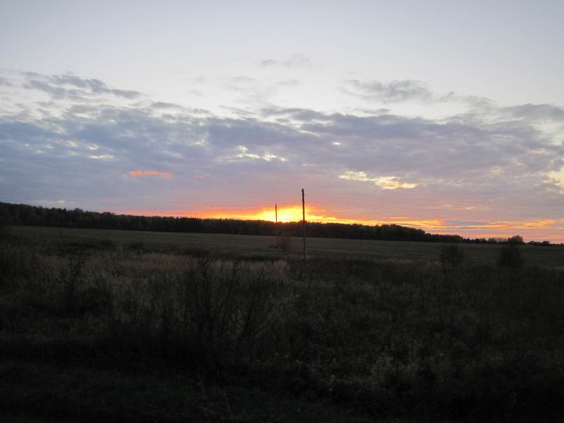 Закат из окна велосипеда