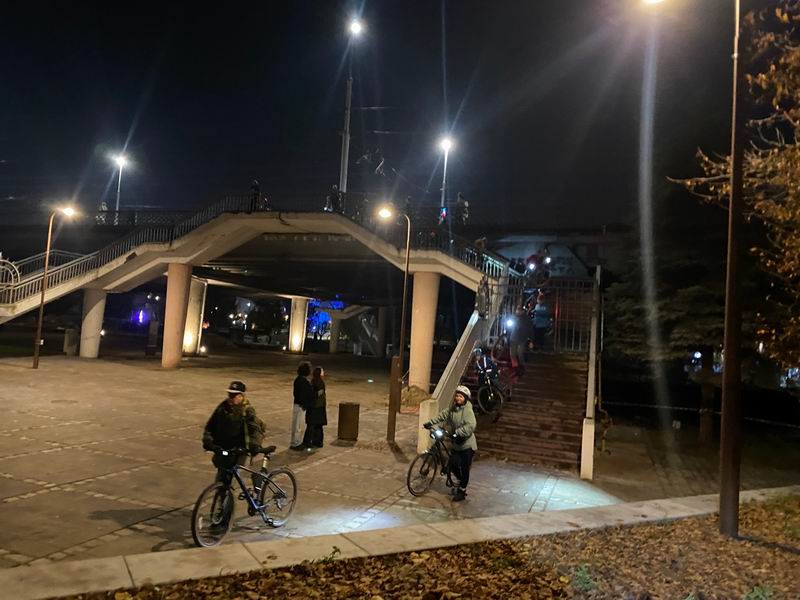 Спускаемся на остров