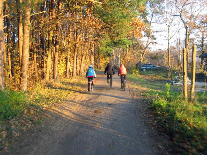 Свернули на ул. Емельянова в Ладушкине.