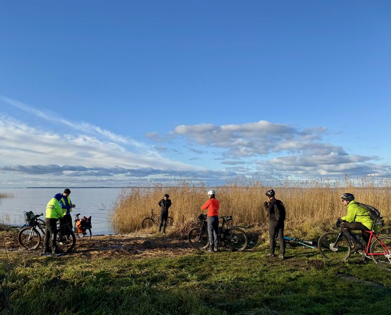 Остановка на берегу Приморской бухты