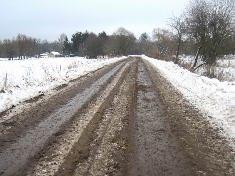 Трактора испохабили дорогу