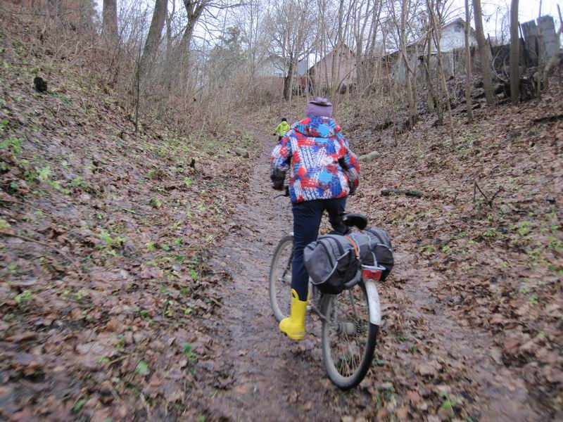 Подъёмчик по грунтовке