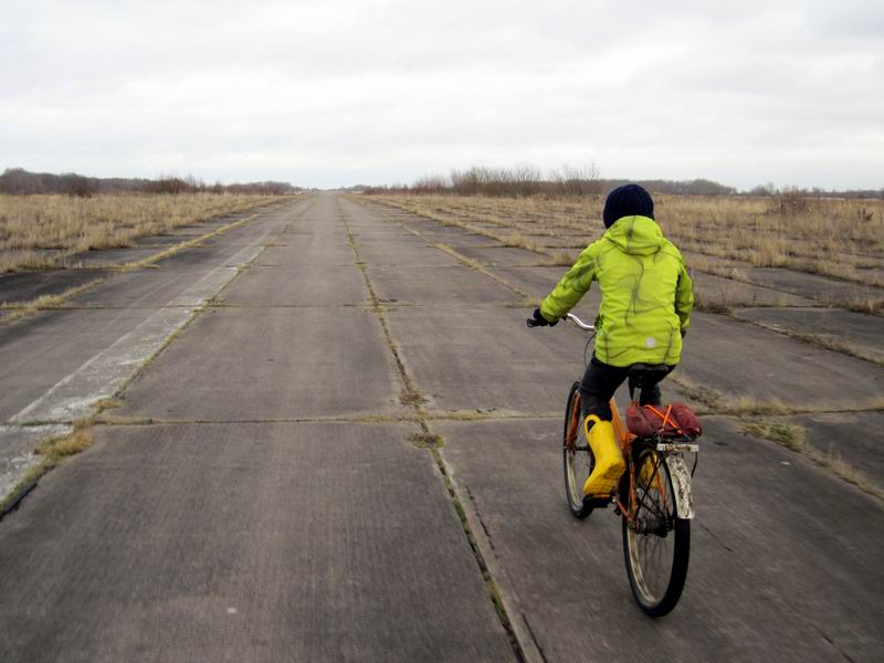 Дамиан Мезенов на ВПП