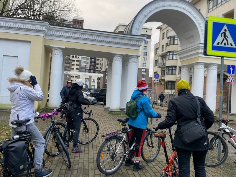 У Ворот ВДНХ