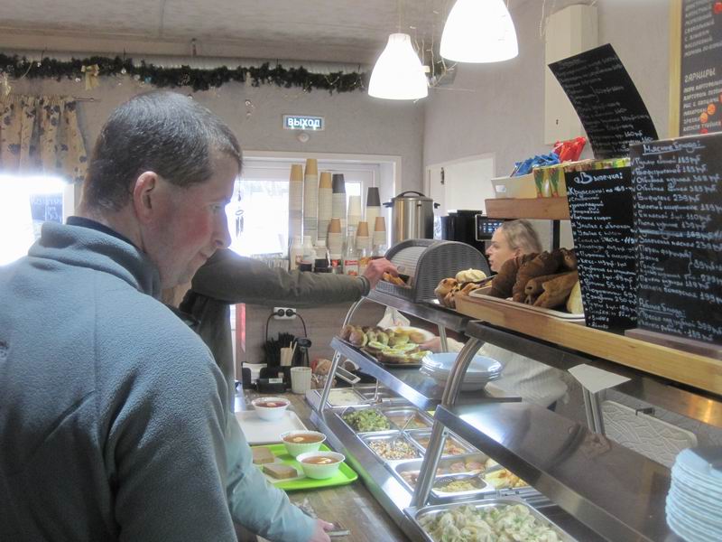 Заехали на обед в кафешку