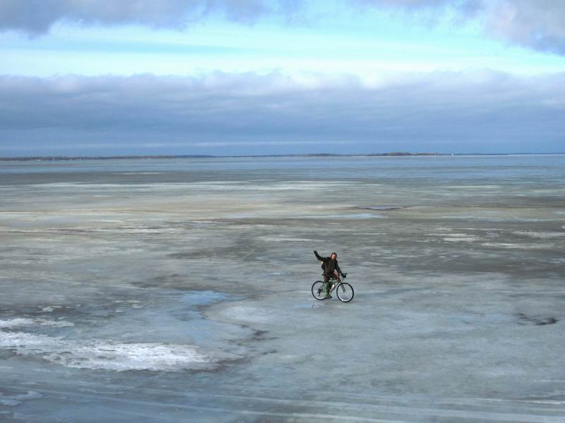 Приехал отставший Дмитрий Пасека