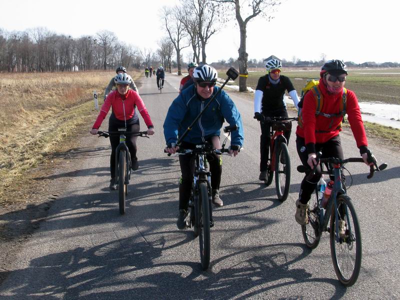 Сергей Донин снимает видео.