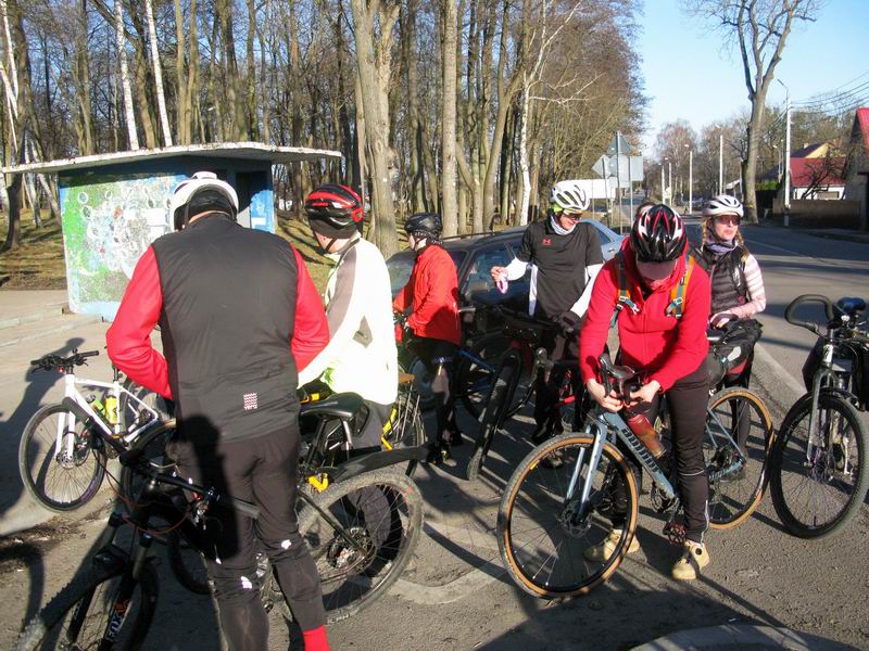 Остановка в Низовье.