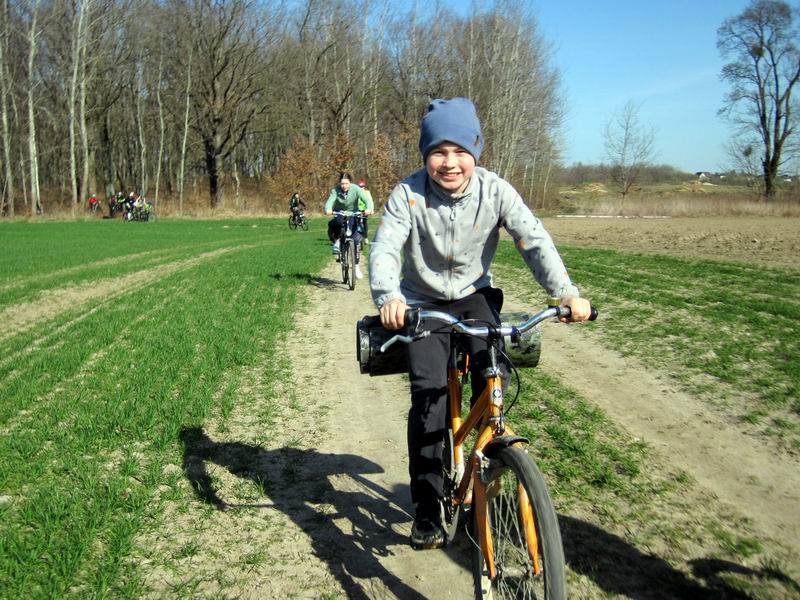 Выехали на поле