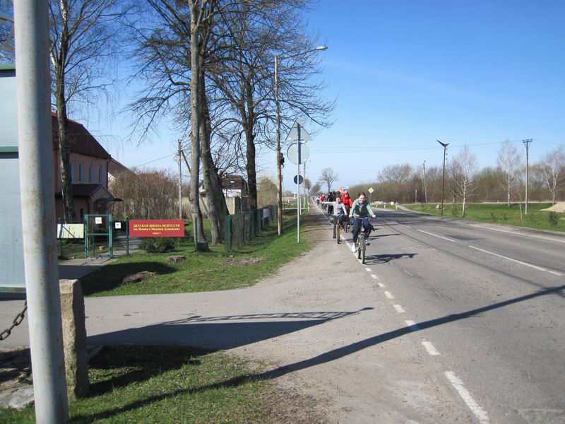 Народ подтягивается