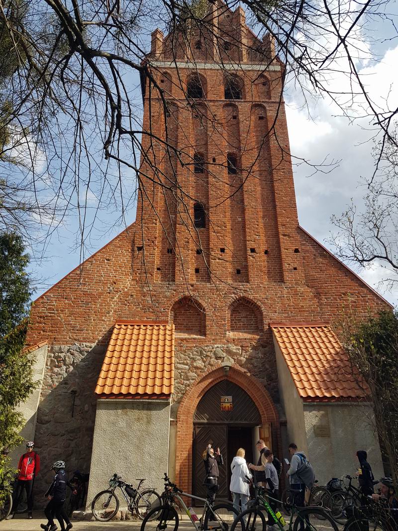 Остановка у кирхи Нойхаузен