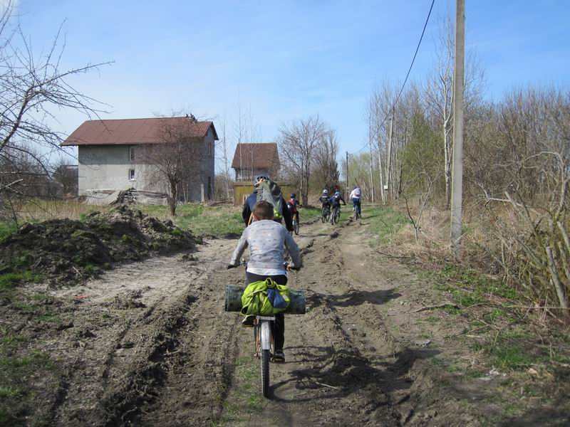 Едем через сады-огороды