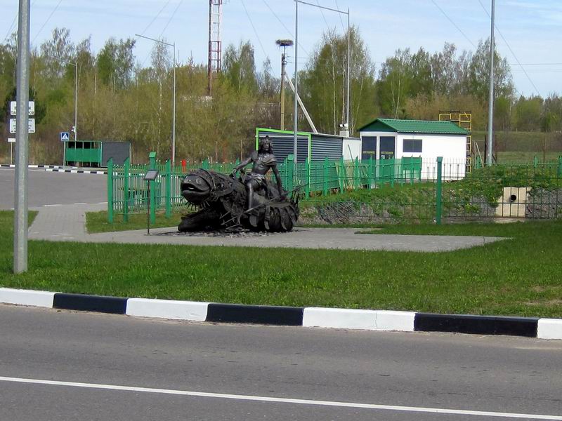 Скульптура Страж на въезде в Браслав