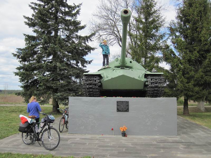 Остановка у танка ИС-3