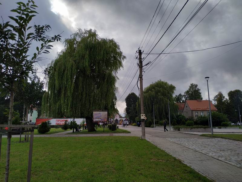 Центр города - площадь рядом с кирхой